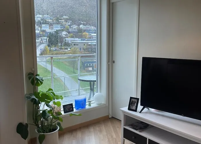 Cozy On Tomasjordnes *